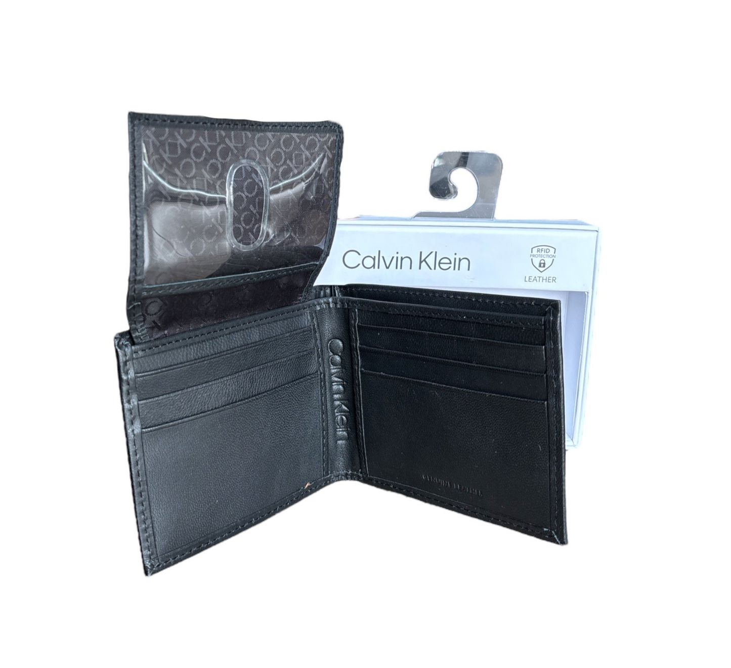 Cartera Calvin k negra,capitonada en líneas placa plateada para caballero