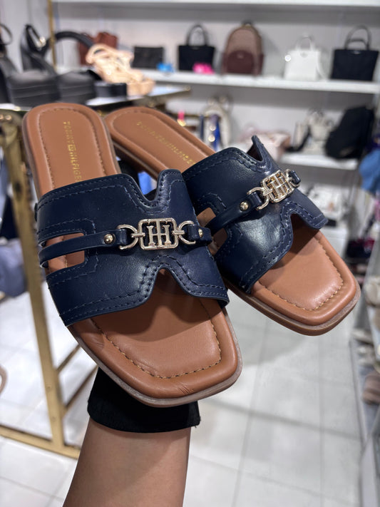 Sandalias Tommy H marino con placa