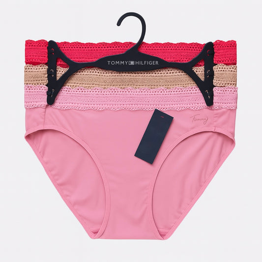 Panties Tommy H rosa, nude y fucsia, letras grabadas, encaje 3pzs