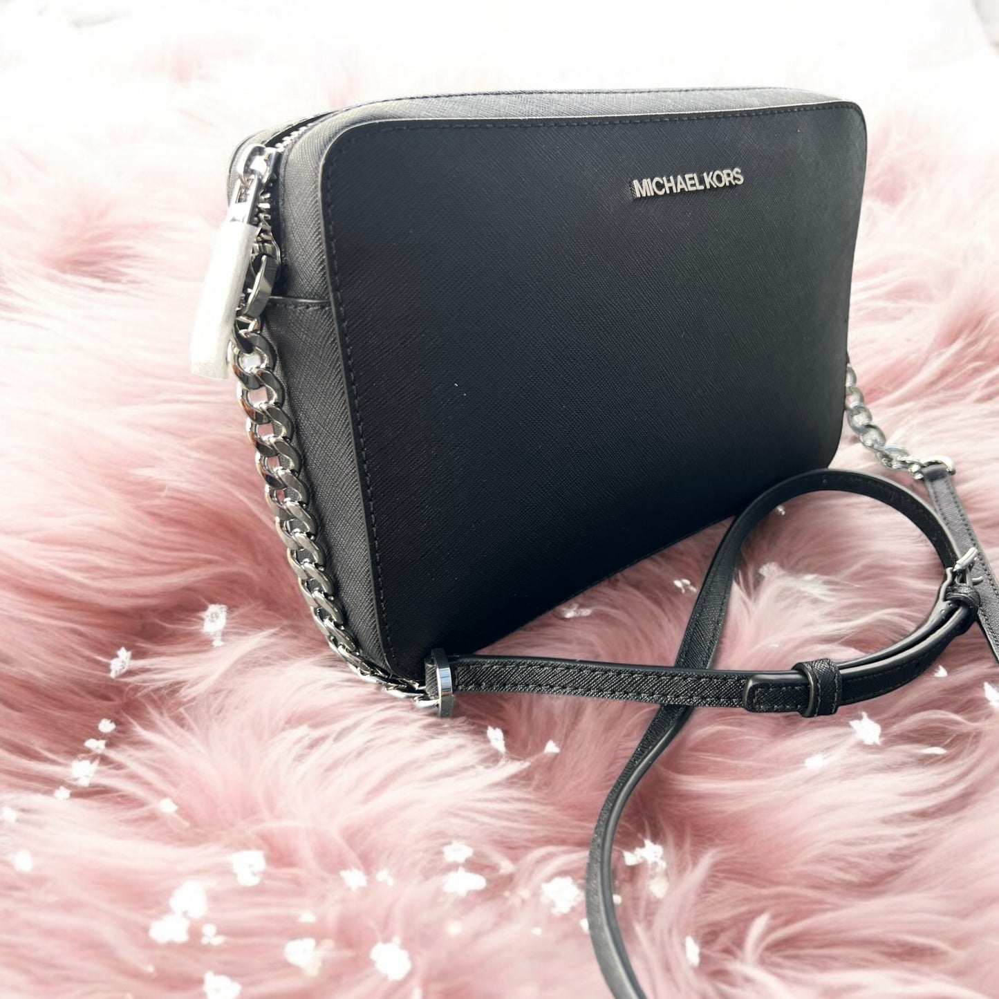 Crossbody Michael k negro con plata