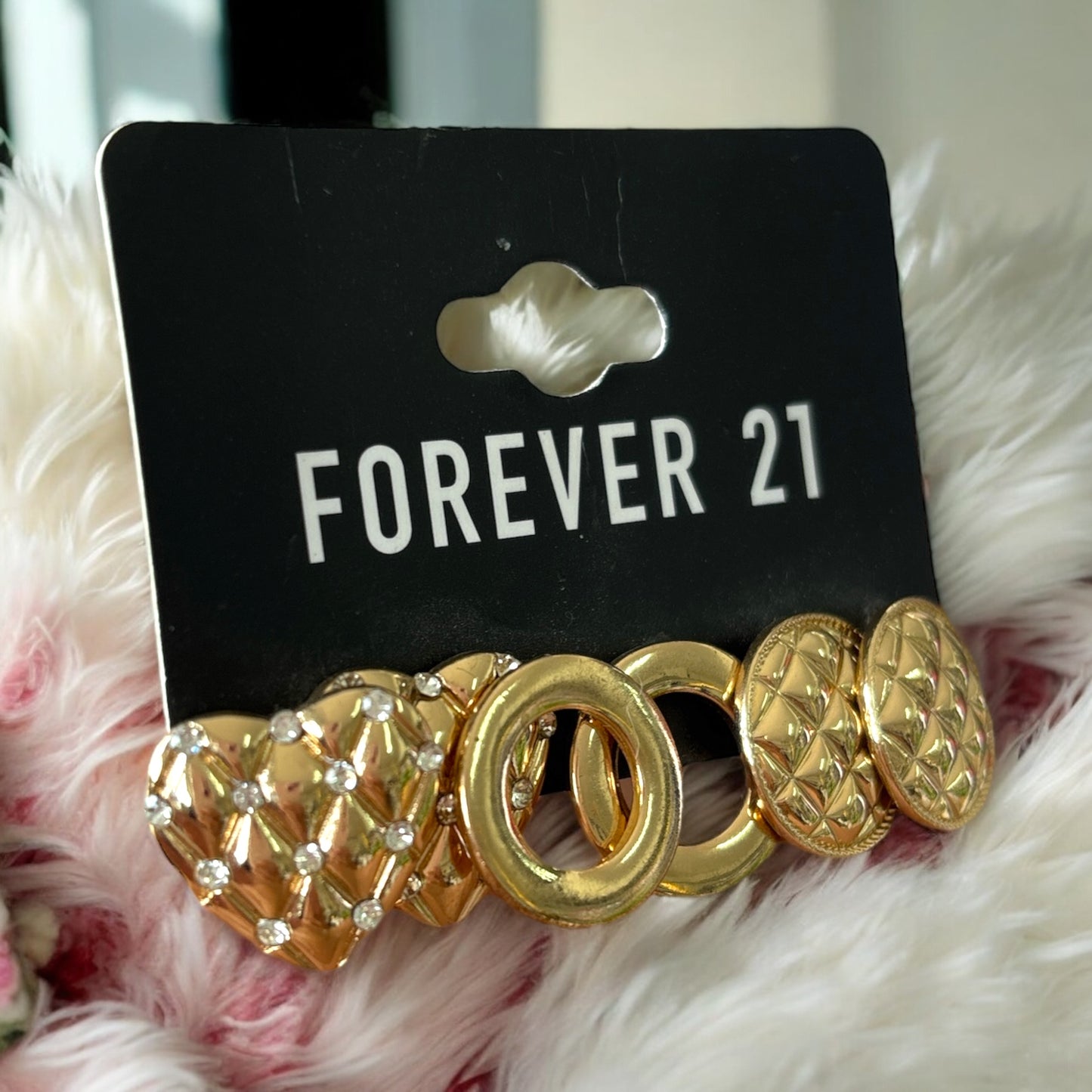 Aretes Forever 21 dorados 3 pares
