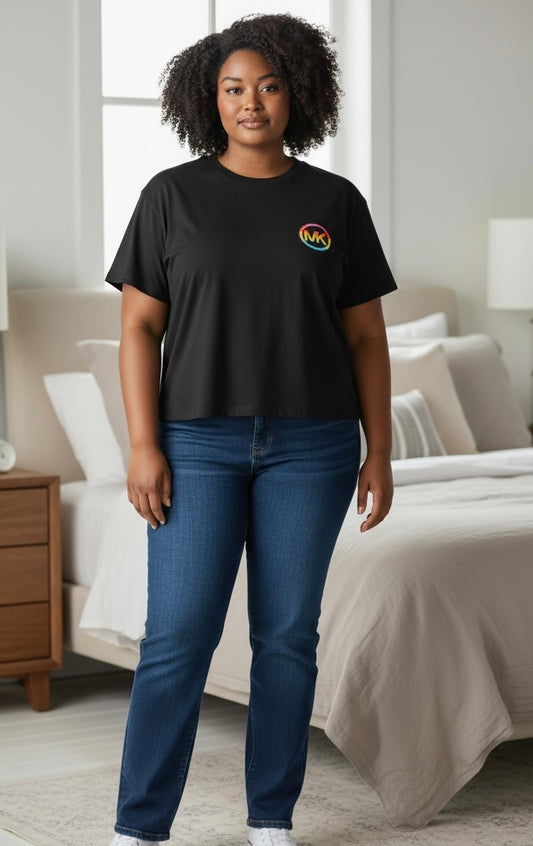 Playera Michael k negra con logo bordado de colores