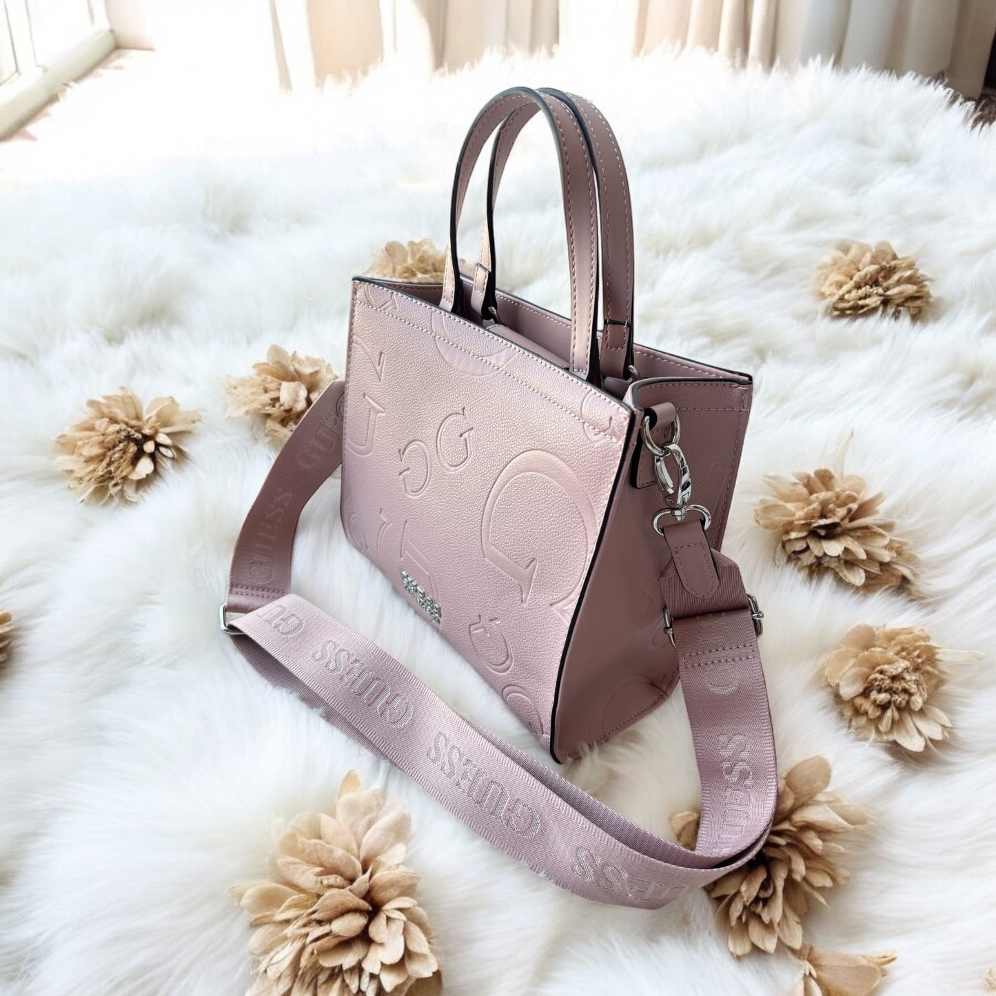 Tote Guess palo de rosa con strap