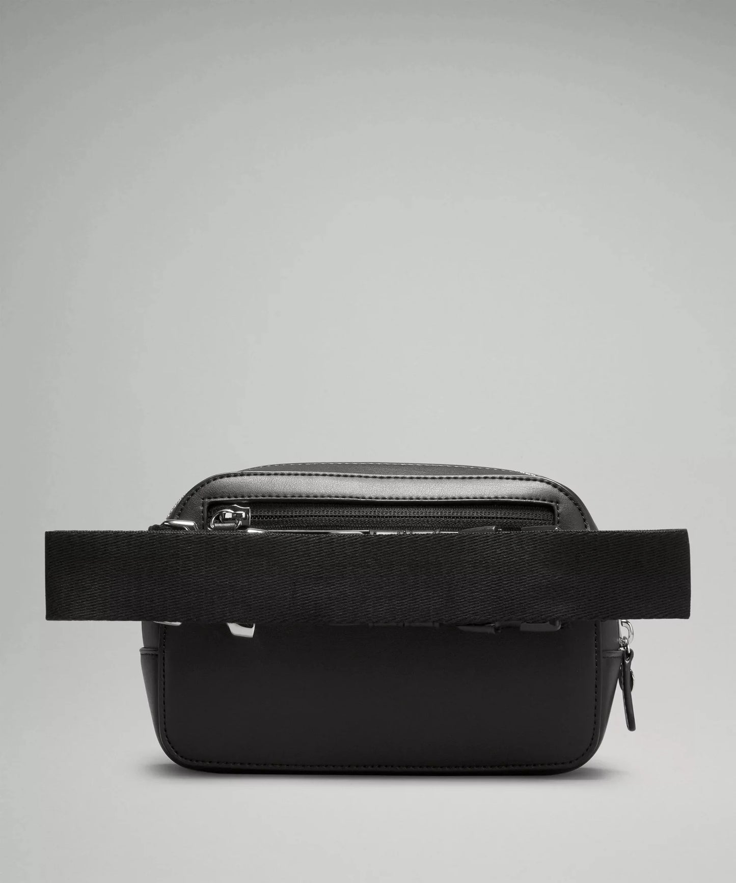 Cangurera Lululemon negra