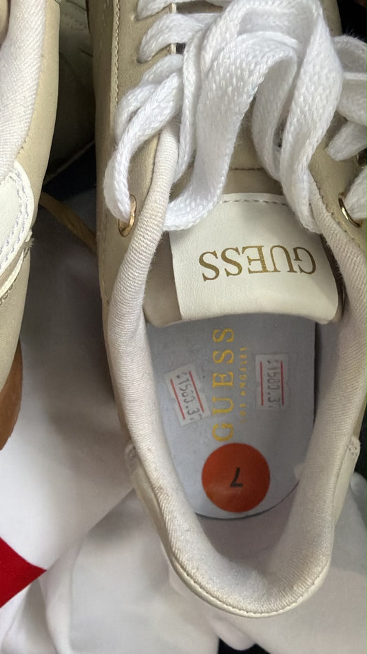 Tenis Guess beige