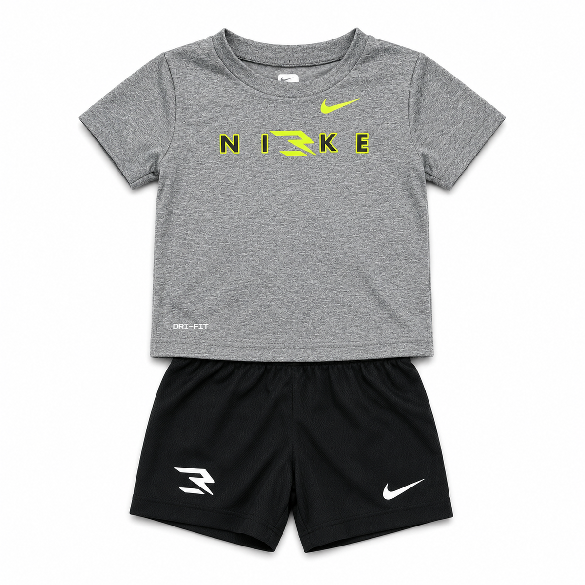Conjunto Nike para bebé gris con negro