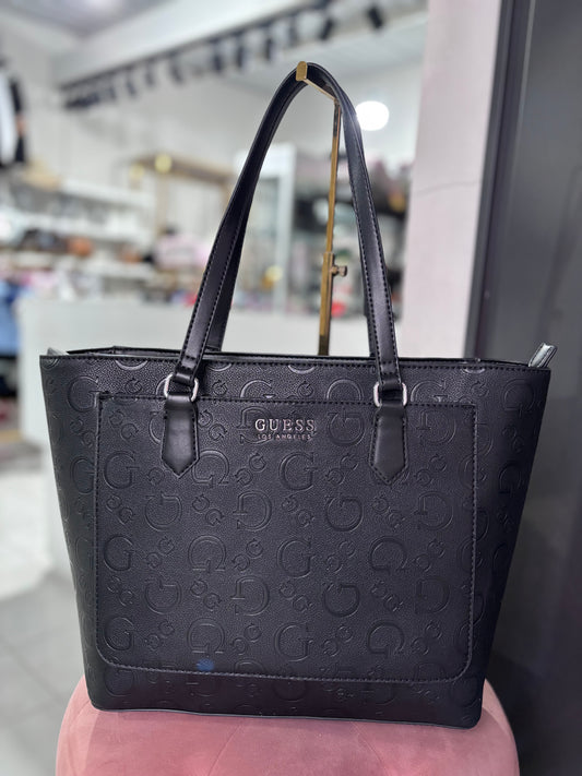 Tote Guess negra con grabado