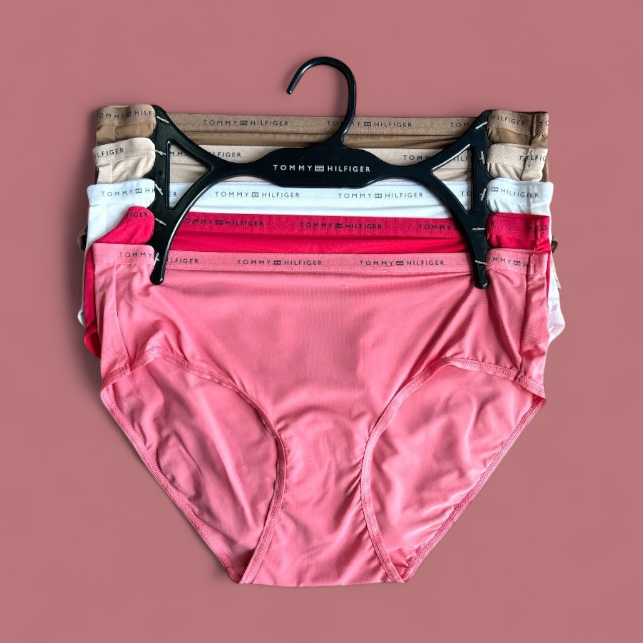 Panties Tommy H varios colores de tela delgada con letras en resorte