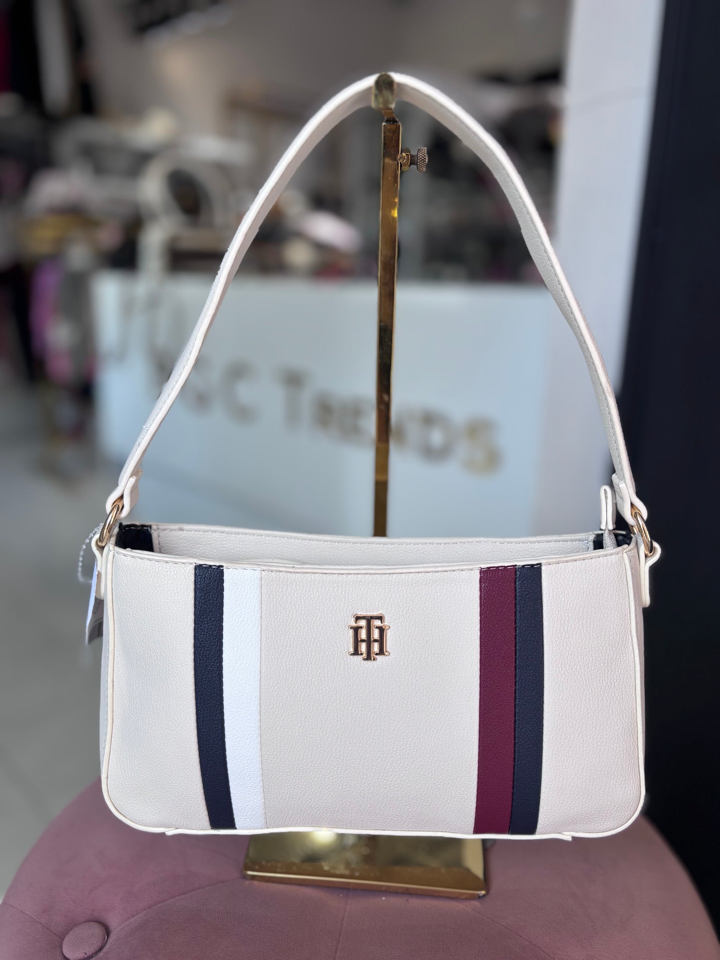 Hobo Tommy H crema con franjas