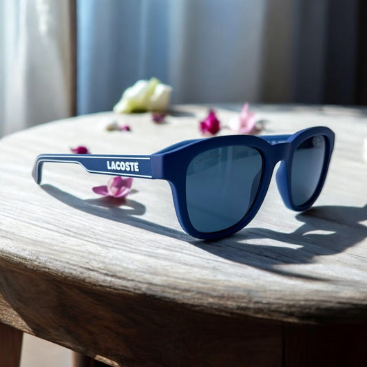 Lentes Lacoste azul con letras blancas para caballero