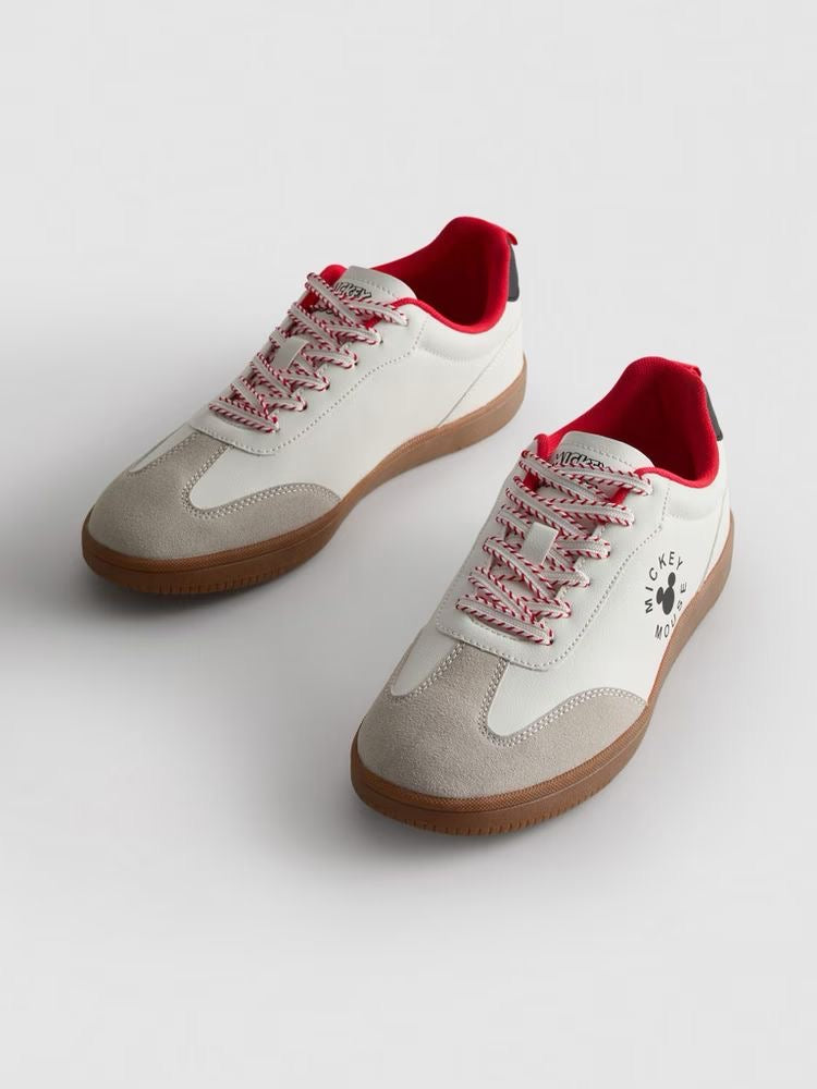 Tenis Primark Disney de Mickey crema con rojo