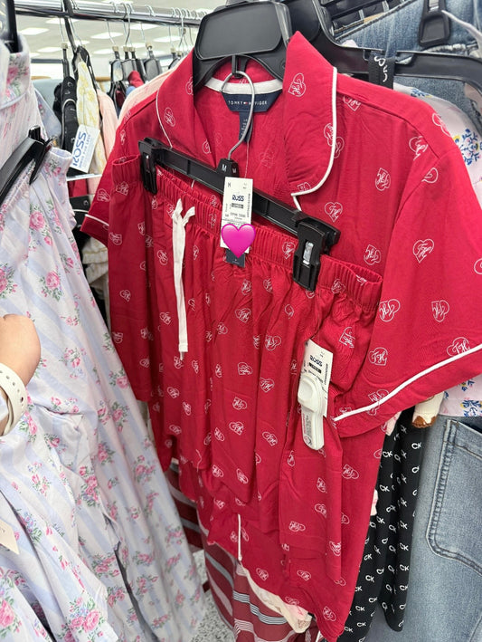 Pijama Tommy H roja de corazones