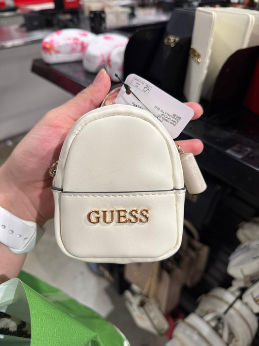 Llavero Guess backpack crema