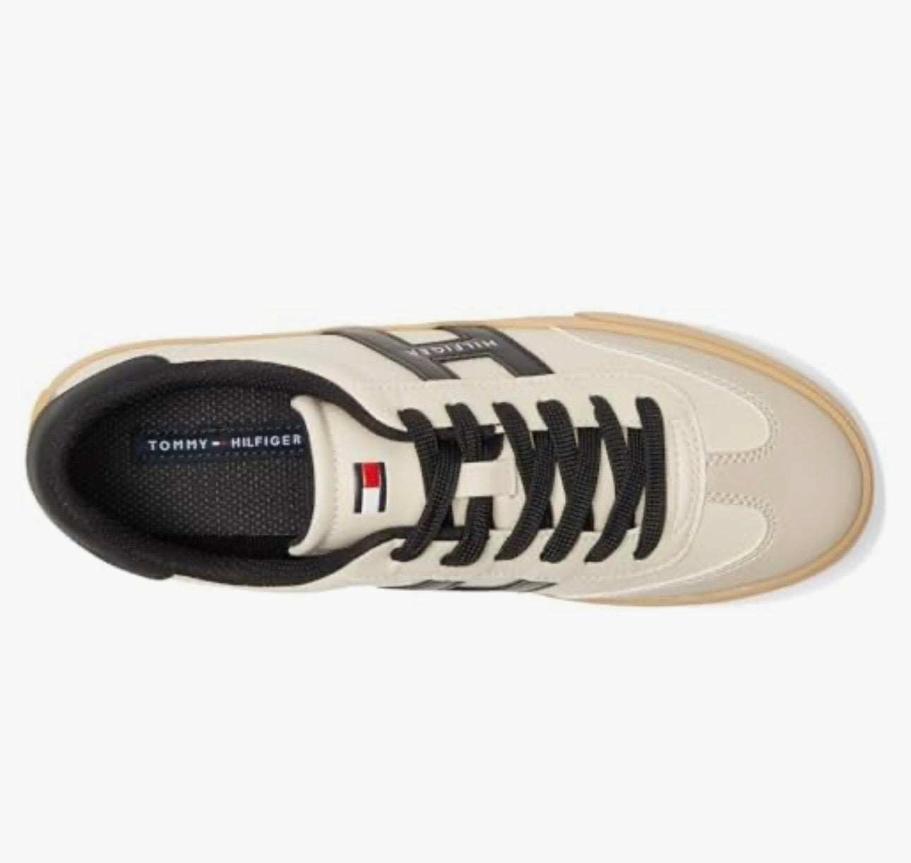 Tenis Guess beige con detalles negros