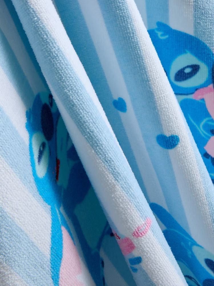 Toalla Primark Disney Stitch azul con blanco