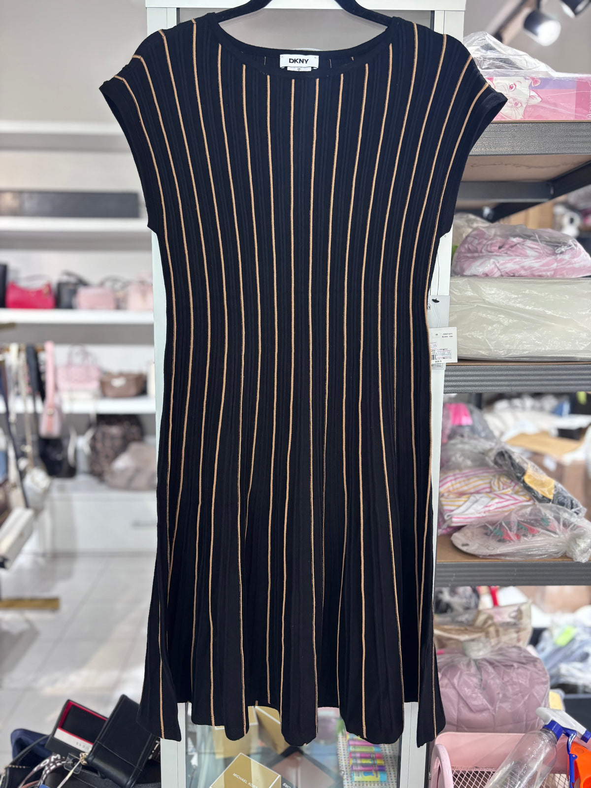 Vestido DKNY negra con café