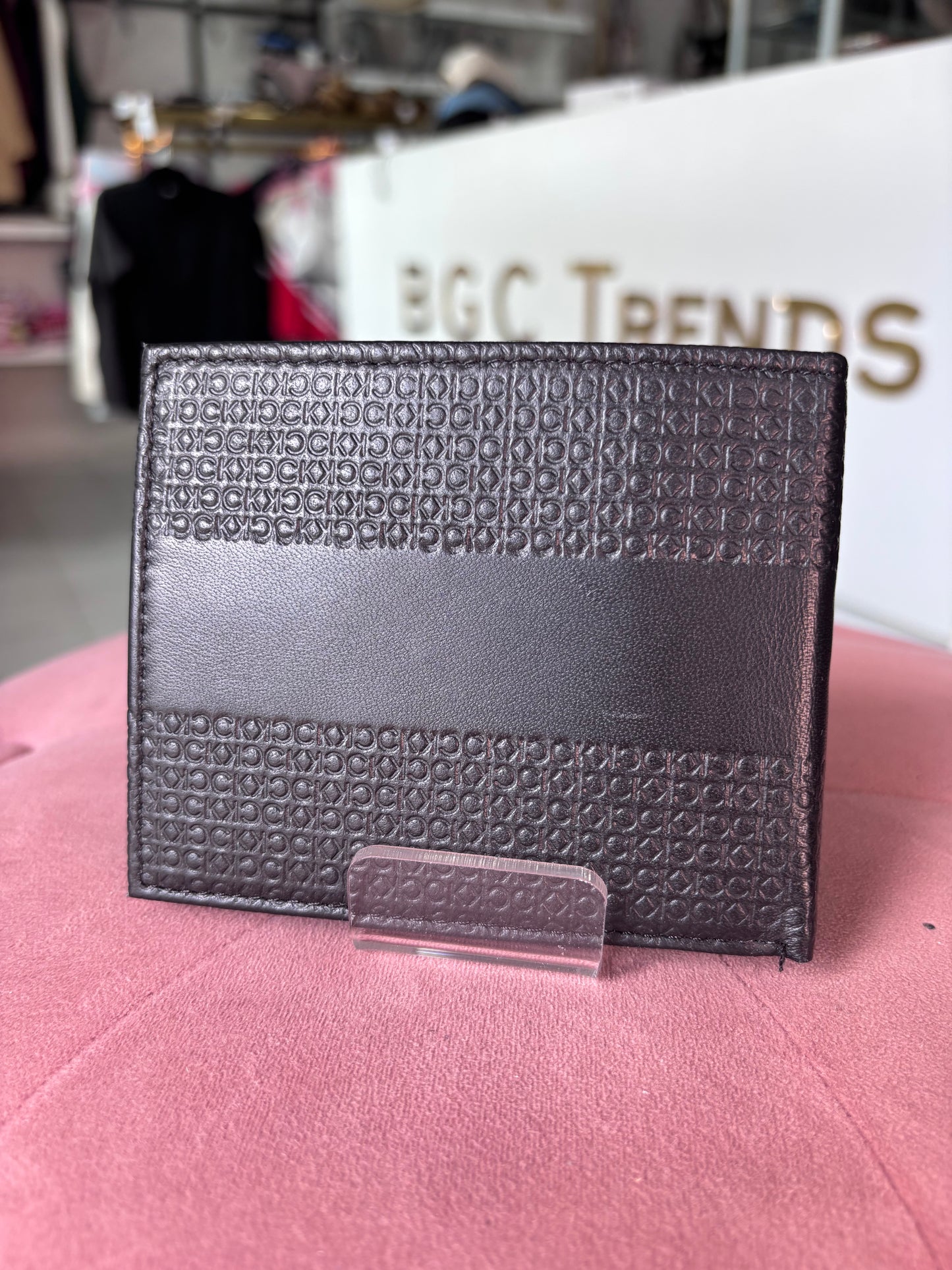Cartera Calvin k negra para caballero grabada
