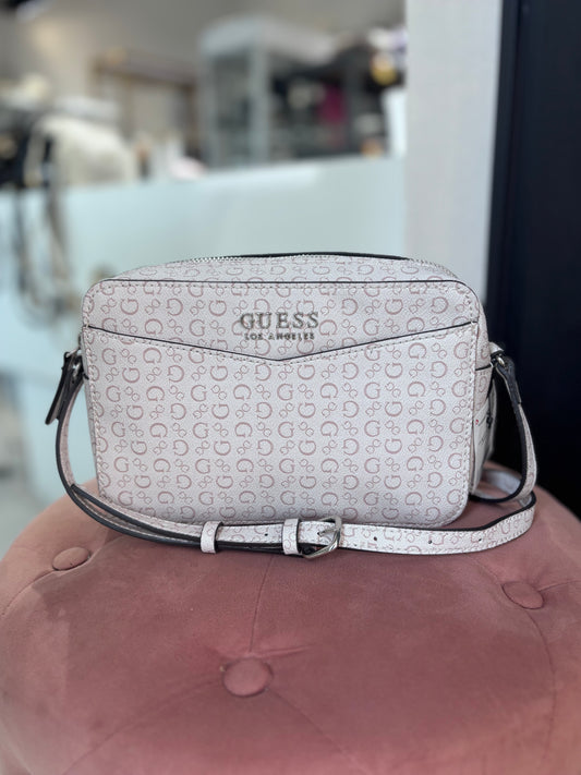 Crossbody Guess palo de rosa con monogram
