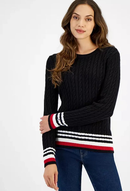 Suéter Tommy H negro bordado con líneas bancas/rojas en parte inferior