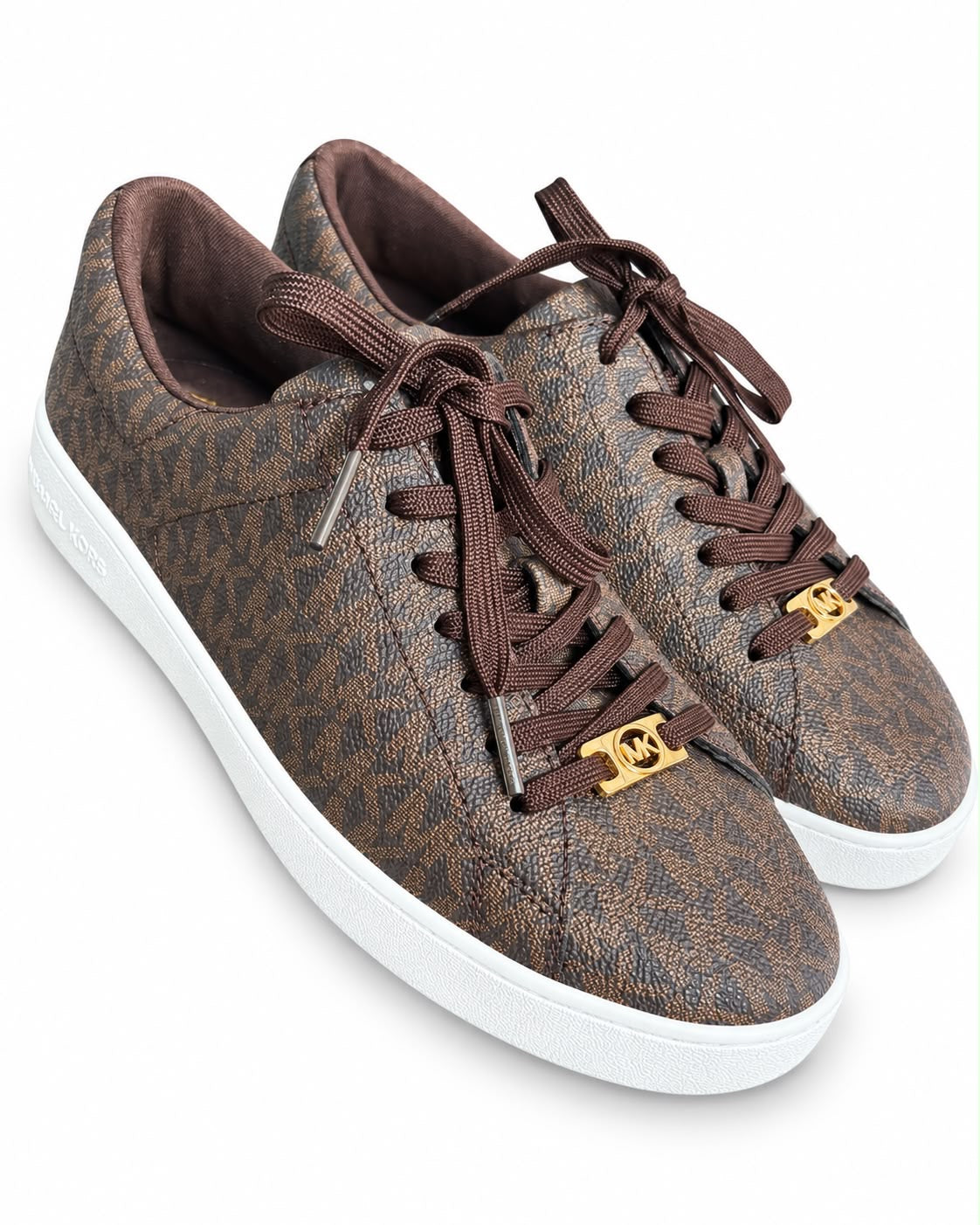 Tenis Michael k cafés con monogram