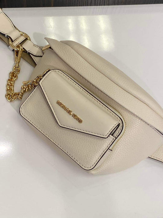 Crossbody Michael K crema con tarjetero