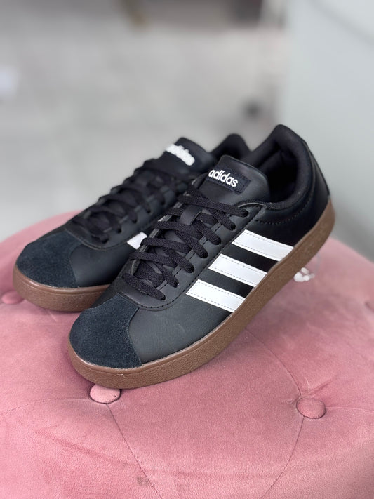 Tenis Adidas negros