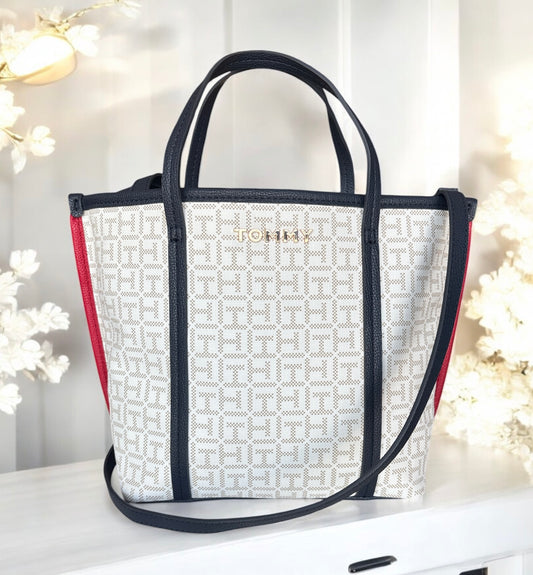 Tote Tommy H blanca monogram camel, detalles azul/rojo y strap