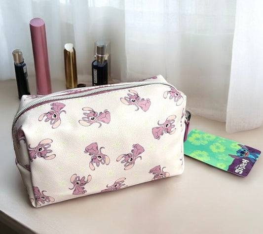 Cosmetiquera Stitch lila estampado y cierre morado