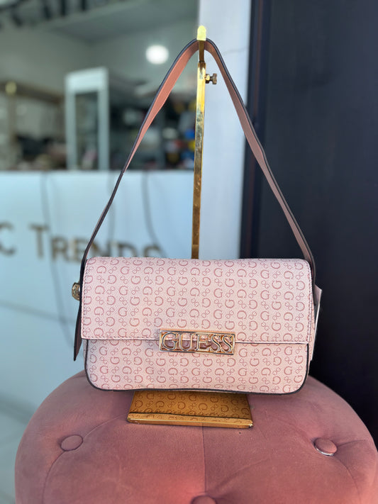 Hobo Guess rosa con placa