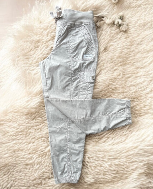 Pantalón Calvin K beige cargo jogger