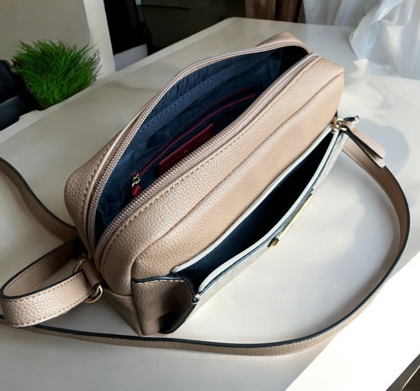 Crossbody Tommy H camel