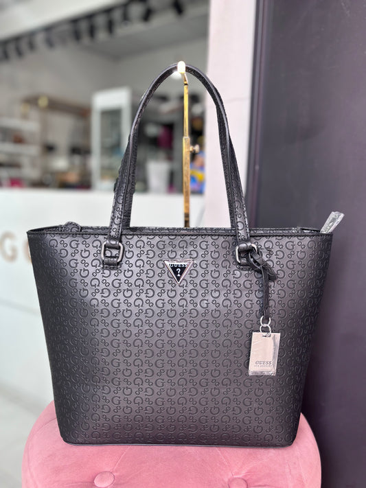 Tote Guess negra con grabado