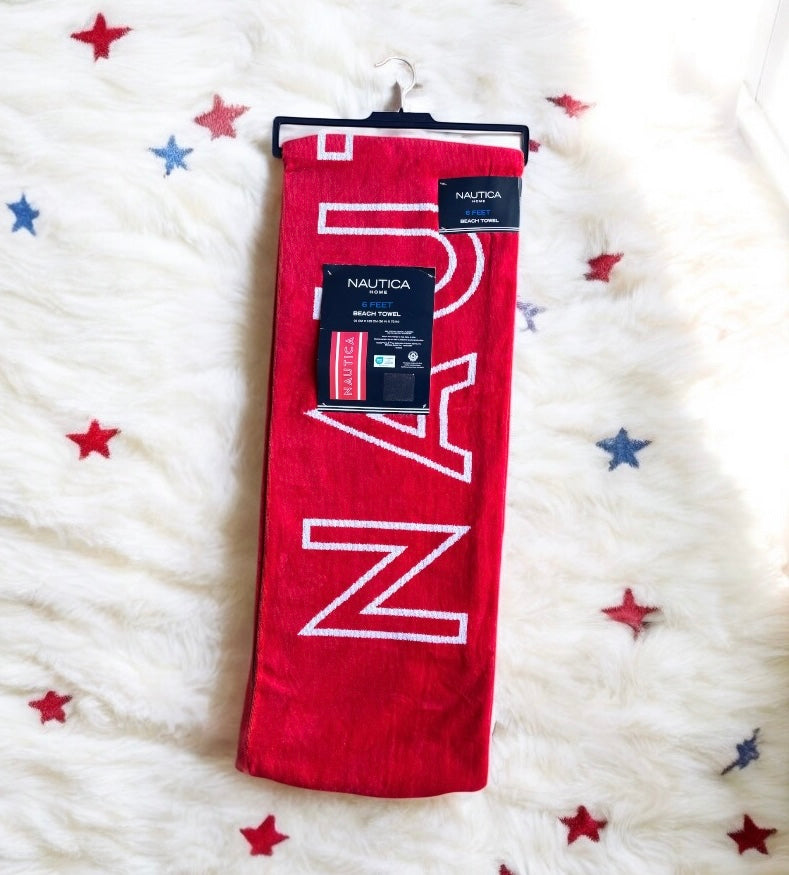 Toalla Náutica grande roja con letras en blanco