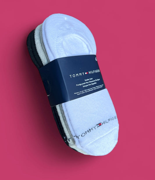 Protectores Tommy H blanco, gris y negro con letras 6 pares