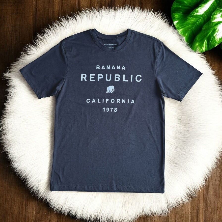 Playera banana republic color negro caballero
