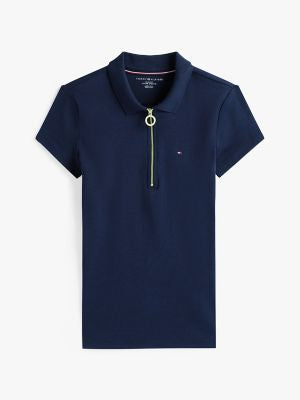 Playera Tommy H azul marino, tipo polo, cierre y dije dorado