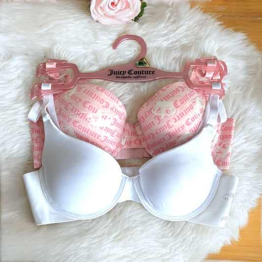 Brasier Dúo Juicy C blanco con piedras y rosa con monogram de letras
