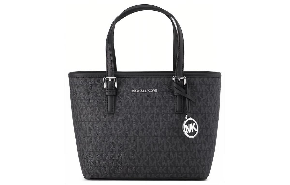 Mini Tote Michael K negra, monogram gris herrajes plateados
