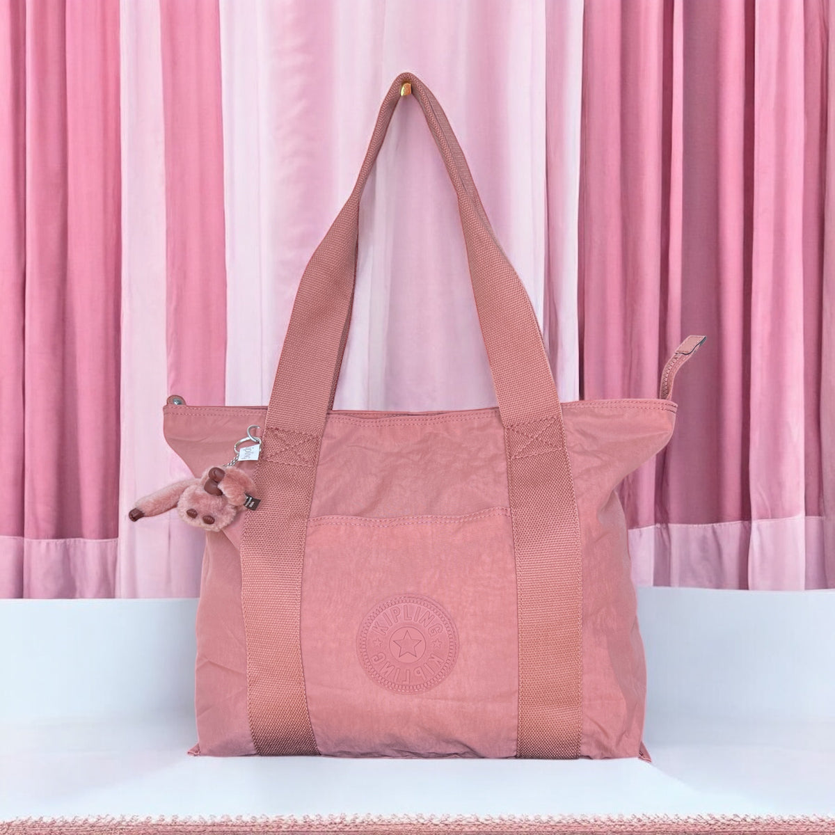 Maleta Kipling rosa con changuito – BGC Trends
