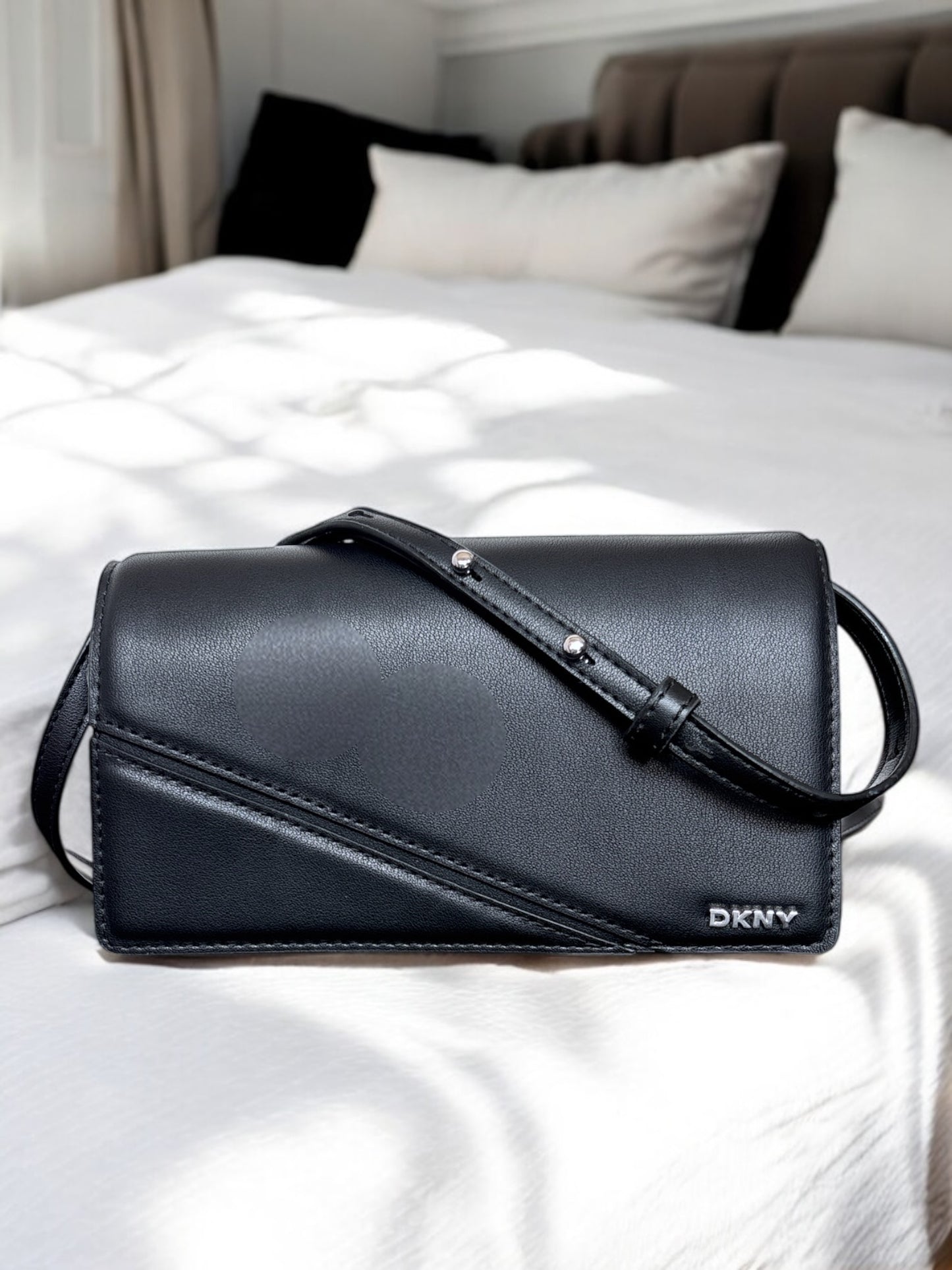 Crossbody DKNY Antila Wallet On A String negra