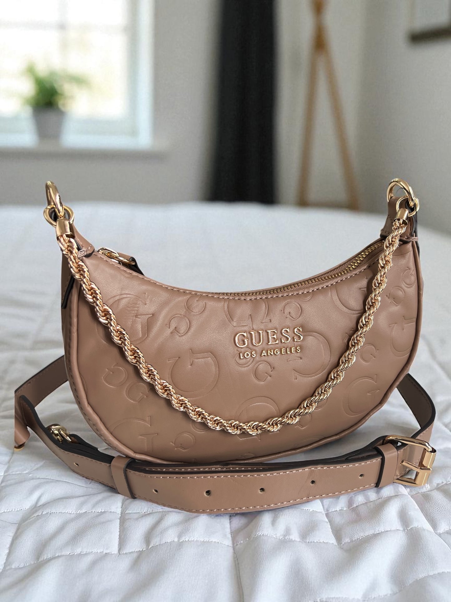 Hobo/crossbody Guess chestnut Palmillas