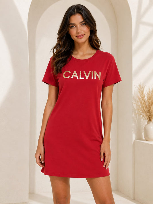 Vestido Calvin k rojo con letras blancas