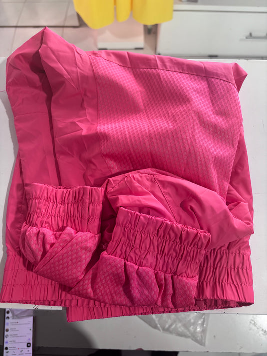 Rompevientos New Balance rosa