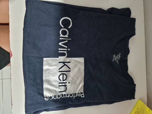 Playera Calvin k azul estampado plateado