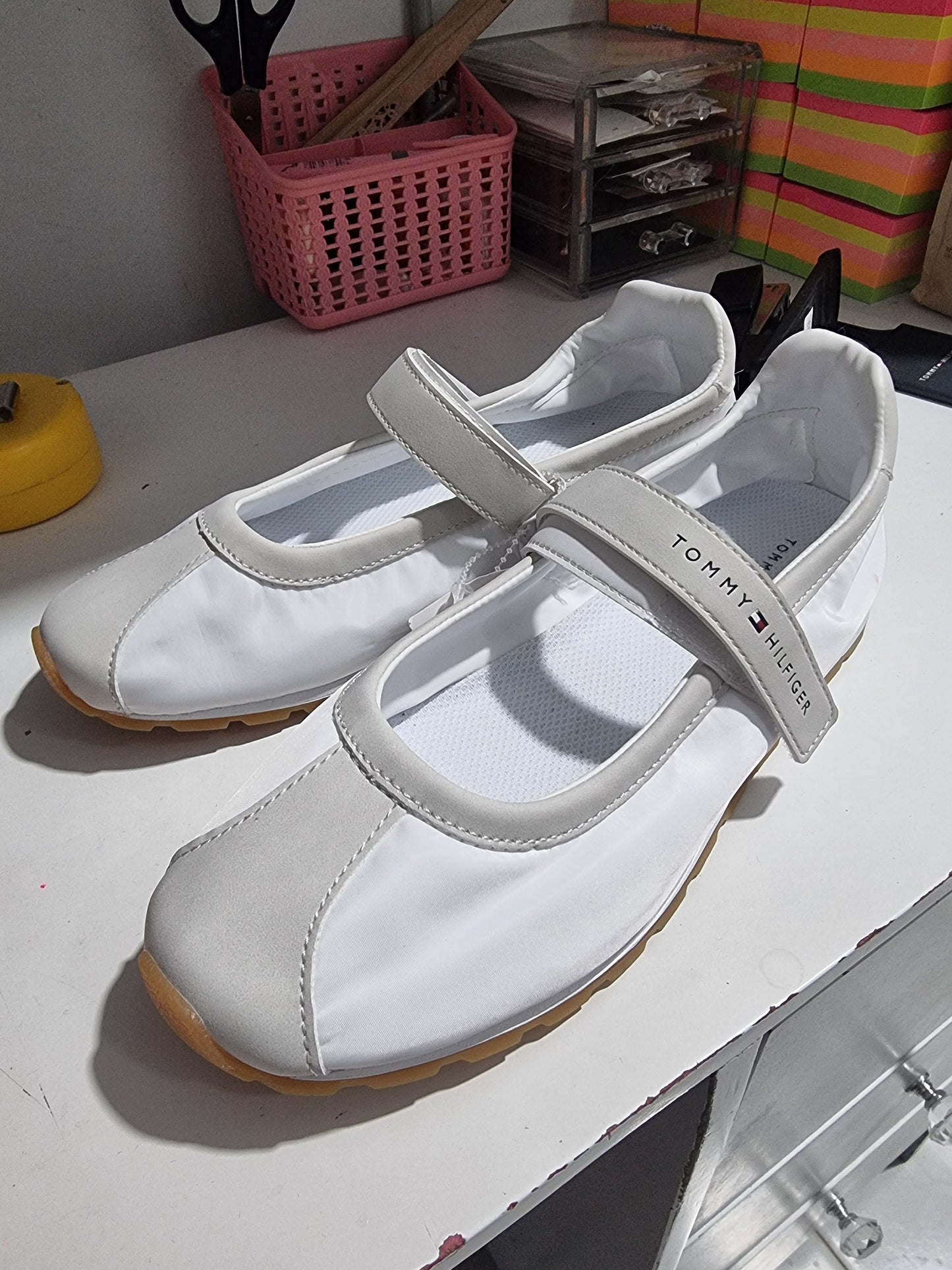 Balerinas Tommy H blancas con gris