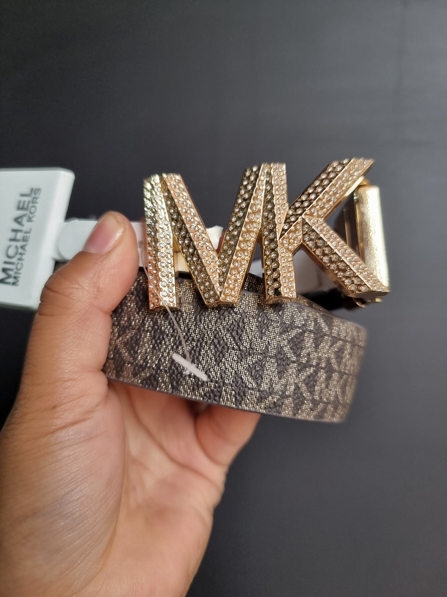 Cinturon Michael k placa con brillos
