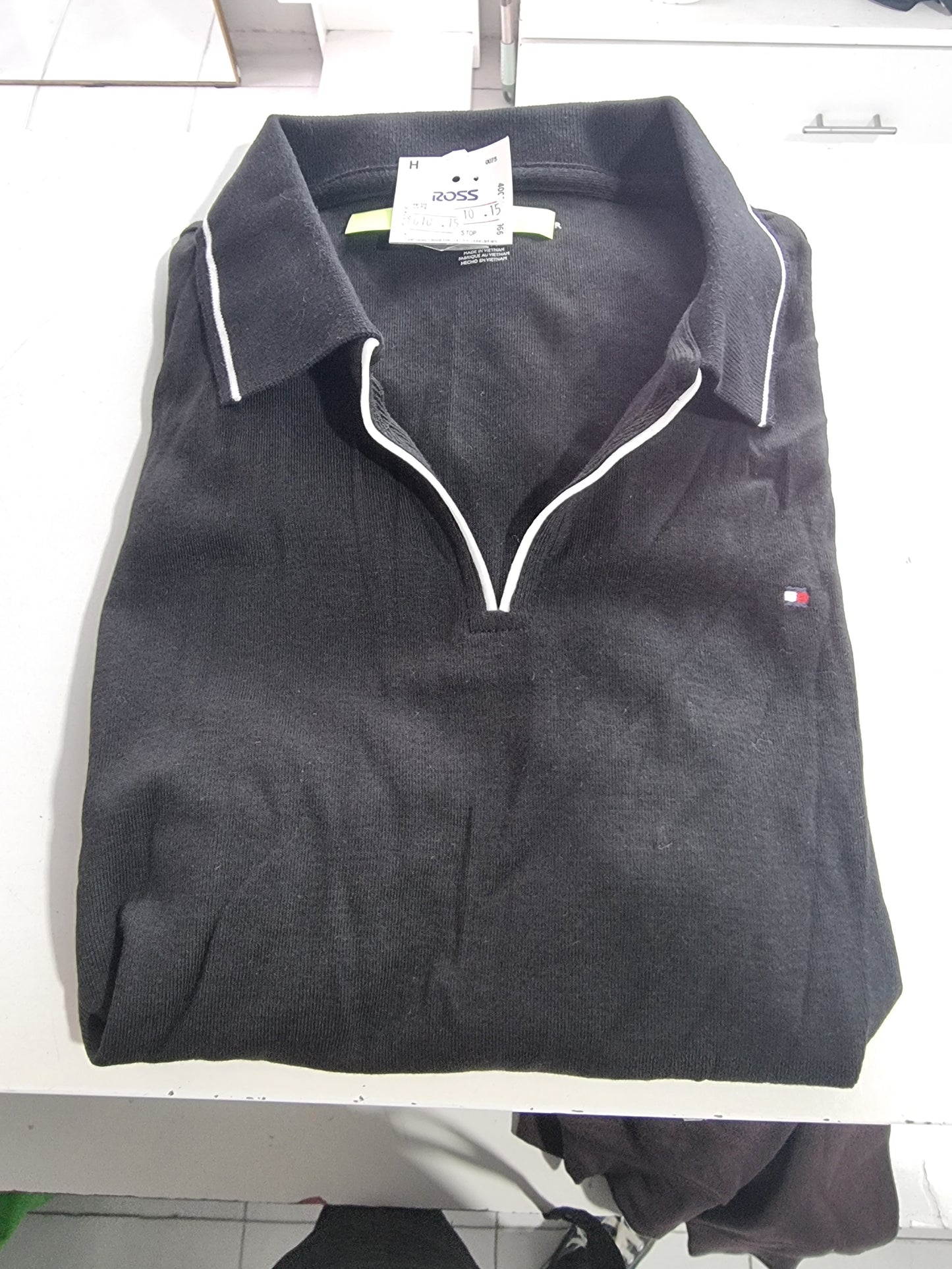 Playera Tommy Hilfiger negra