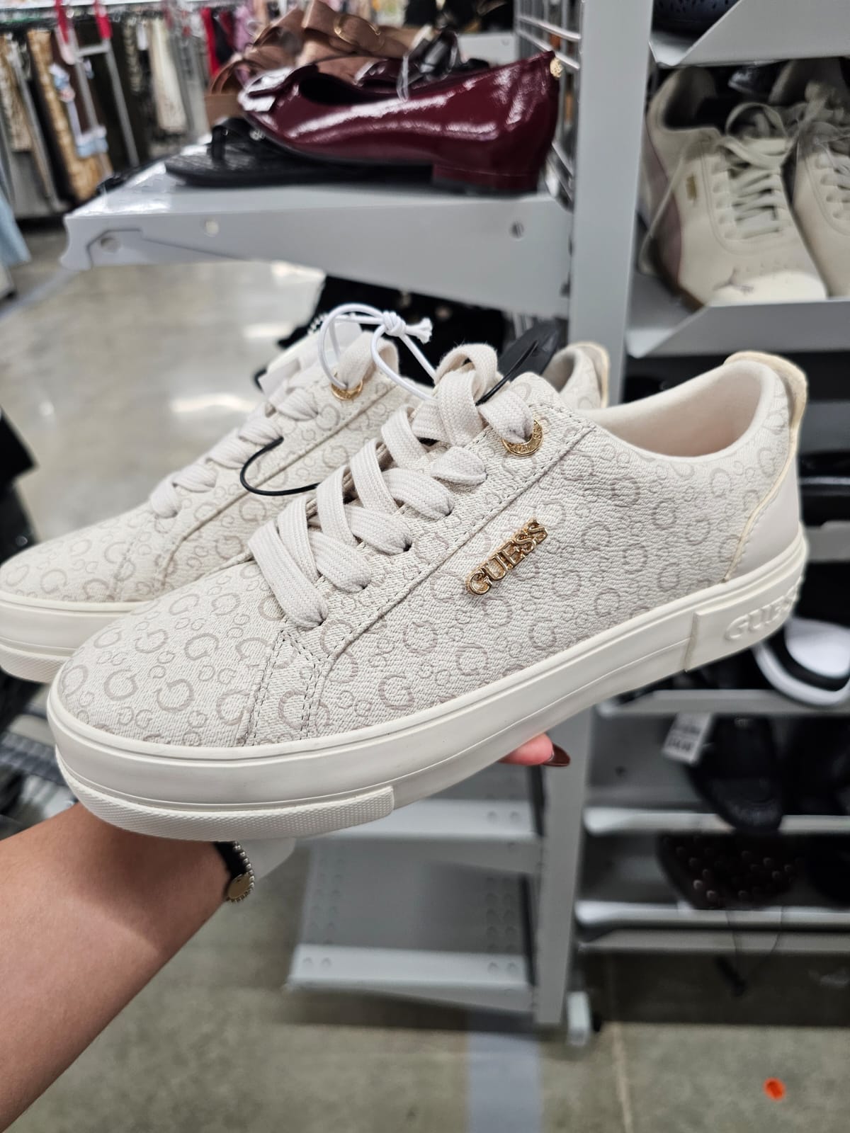 Tenis Guess