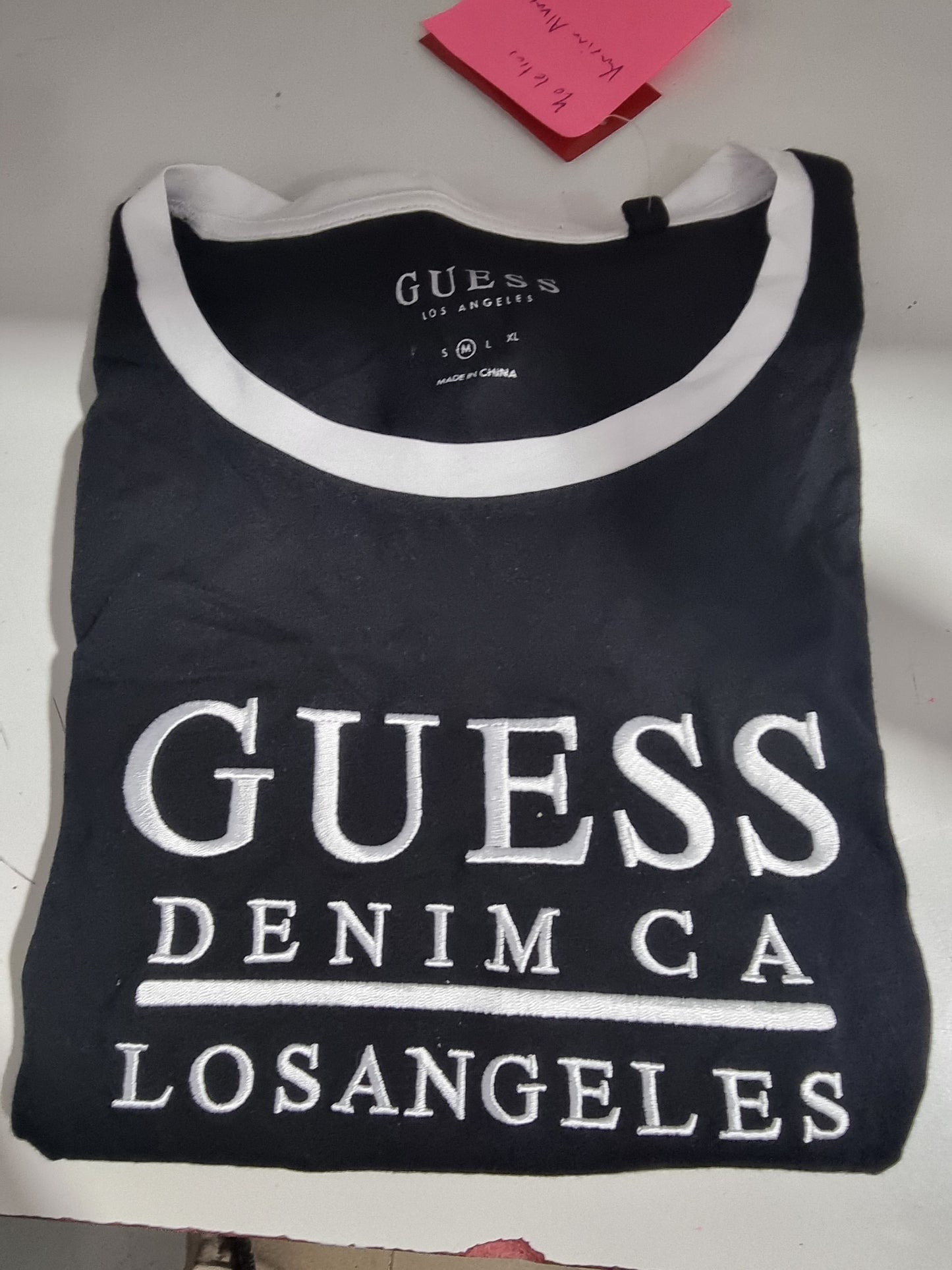 Playera Guess negra