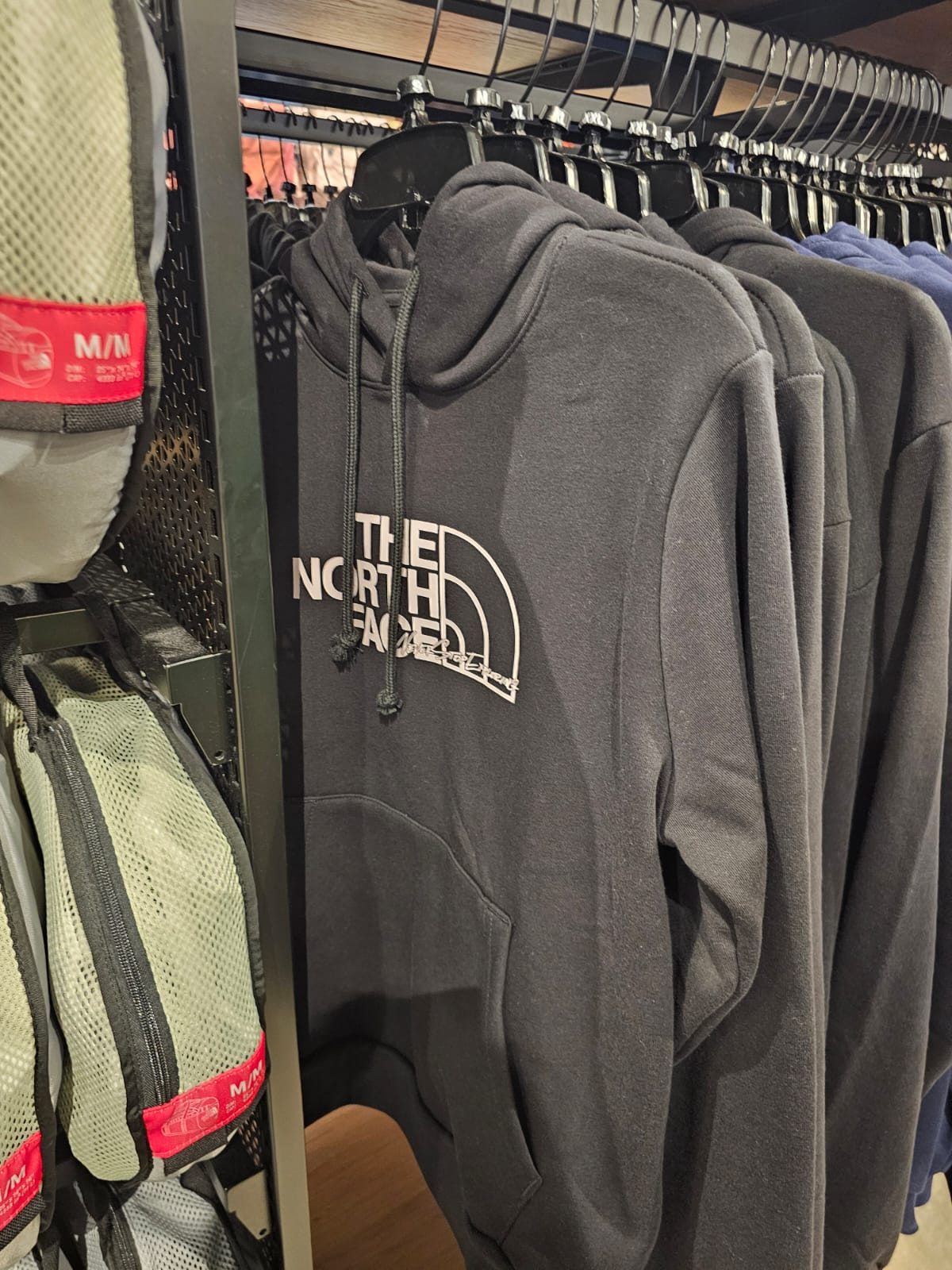 Sudadera The North Face negra